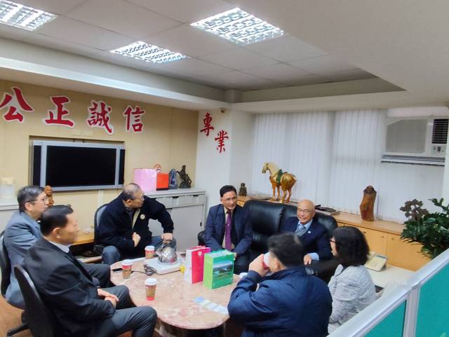 1380486_8e53eb3fa4805deff466f320ef678dfd