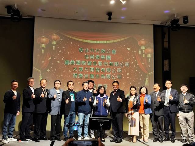 1380676_323810c5720adfb375d0ea9fce589050